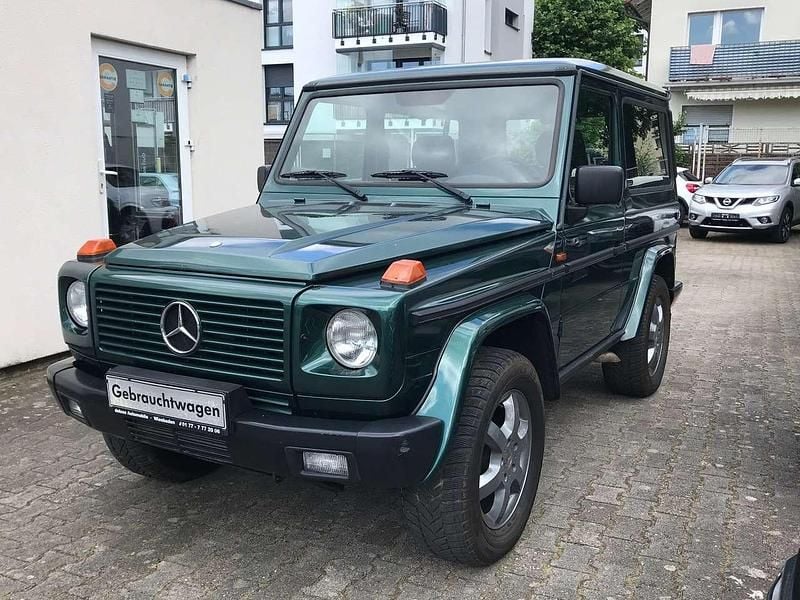 Gebraucht Mercedes G300 177 PS (130 kW) 1998 Grün metallic SUV