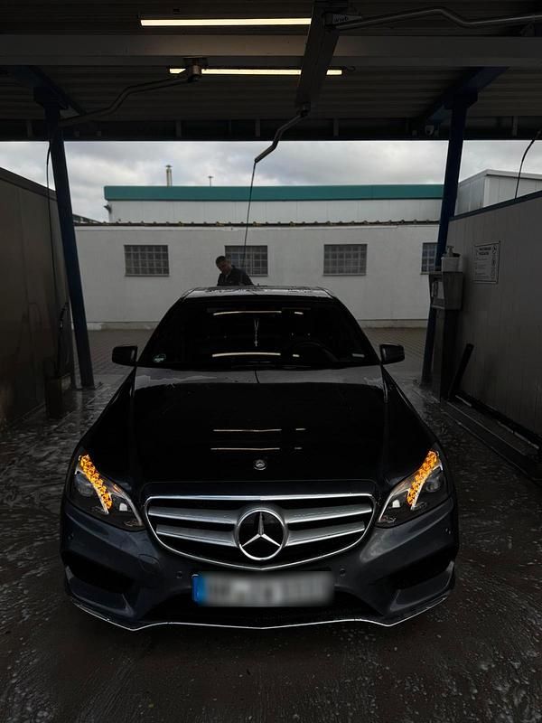 Gebraucht Mercedes E350 256 PS (188 kW) 2013 Grau Limousine