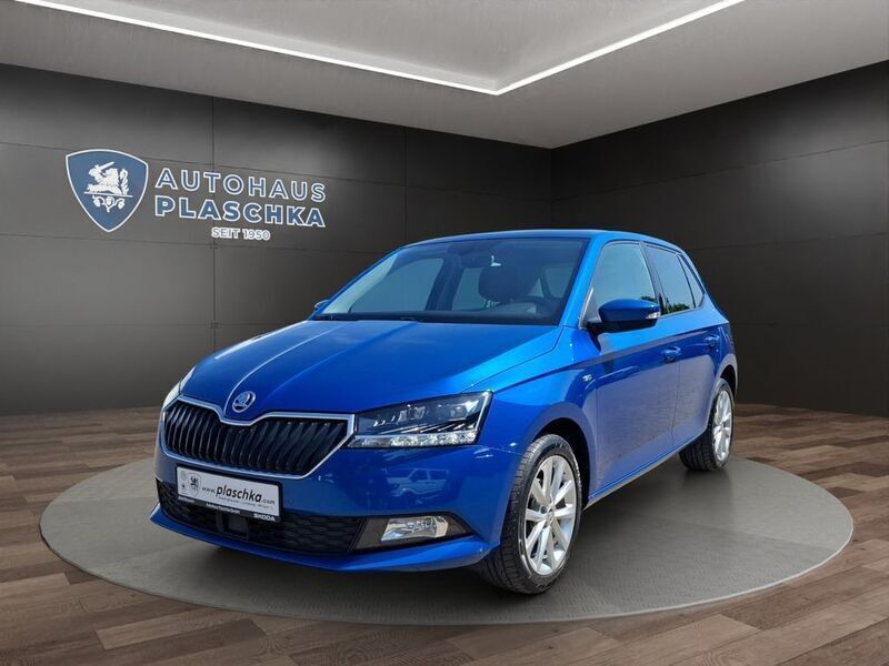 Raceblau Gebraucht 2019 Skoda Fabia Soleil Limousine | 13.450 € (Fairer Preis) - Bild 1/4