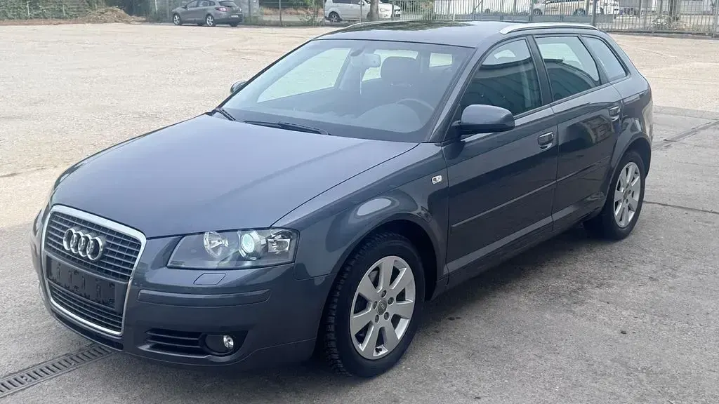 Gebraucht Audi A3 Ambiente 140 PS (102 kW) 2005 Grau Kleinwagen