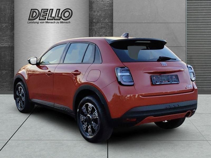 Neu Fiat 600 Business 101 PS (74 kW) 2026 Orange SUV