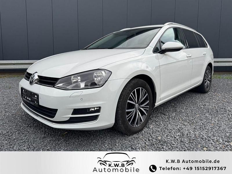 Weiß Gebraucht 2016 VW Golf VII Allstar Kombi | 6.990 € (Fairer Preis) - Bild 1/4
