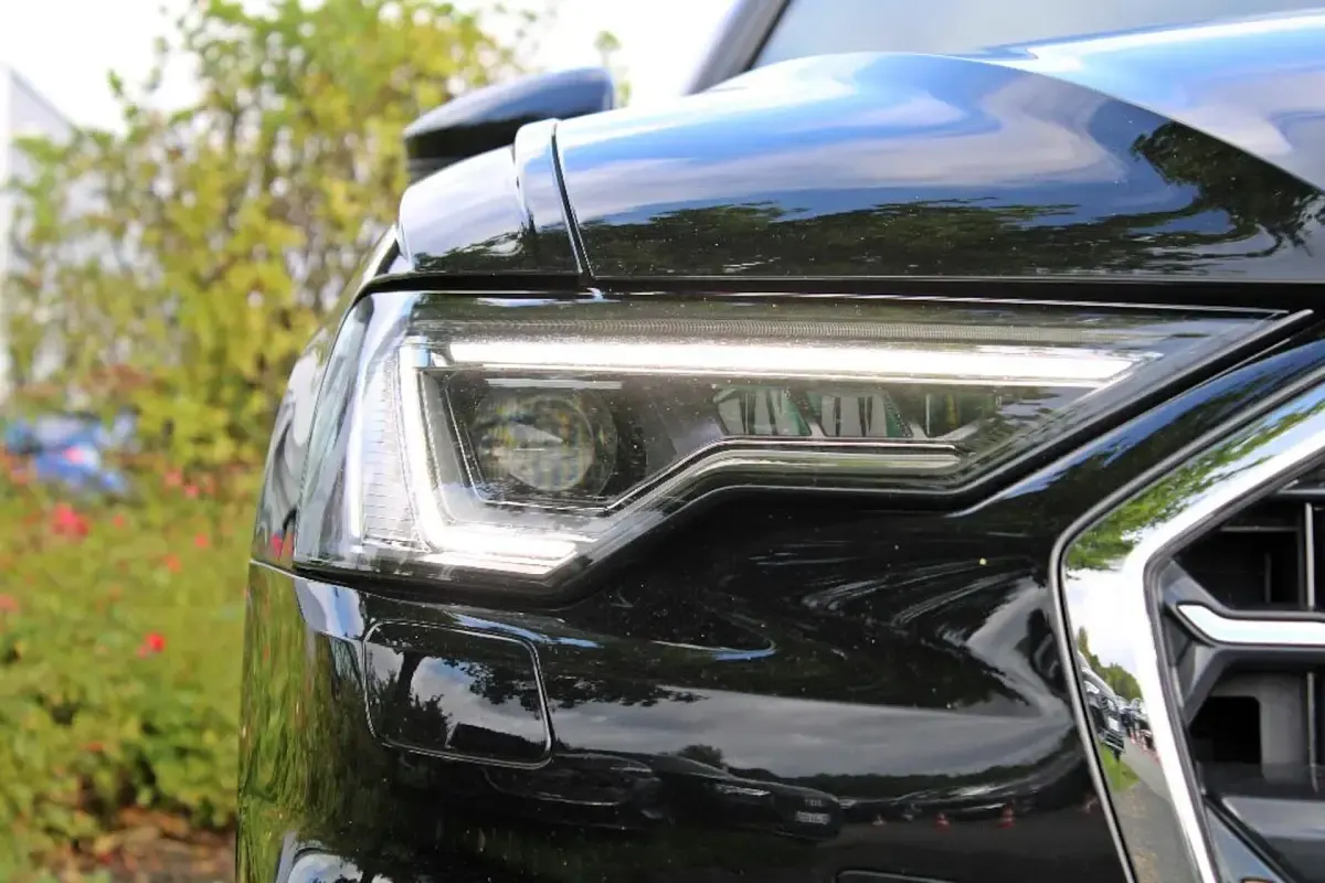 Gebraucht Audi A6 S-Line 286 PS (210 kW) 2024 Schwarz Kombi