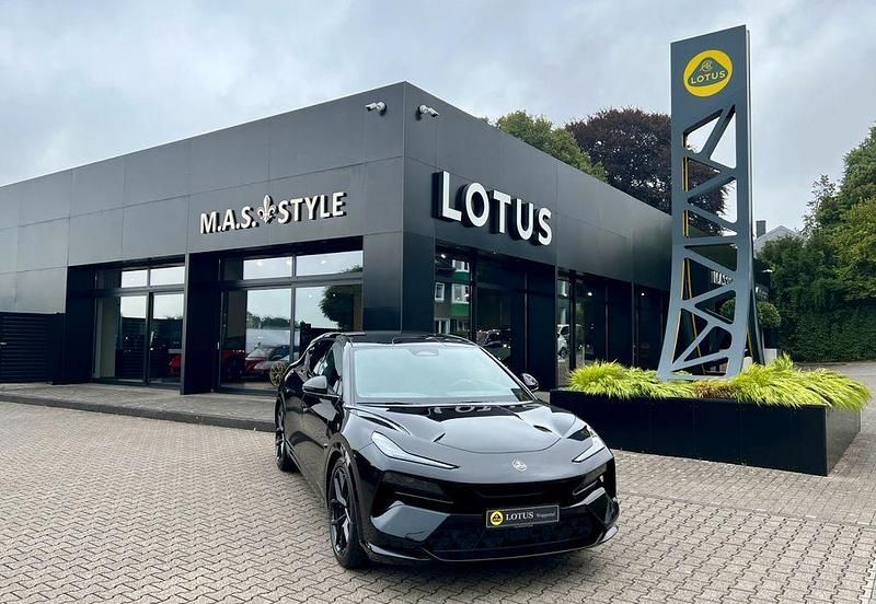 Stellar black Neu 2025 Lotus Eletre SUV | 127.950 € (Teuer) - Bild 1/4