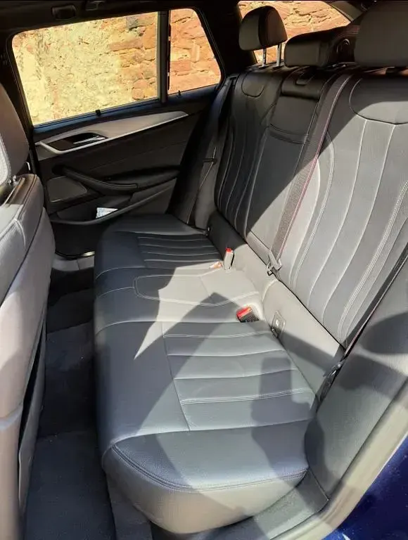 Gebraucht BMW M550 Performance 400 PS (294 kW) 2019 Blau Kombi