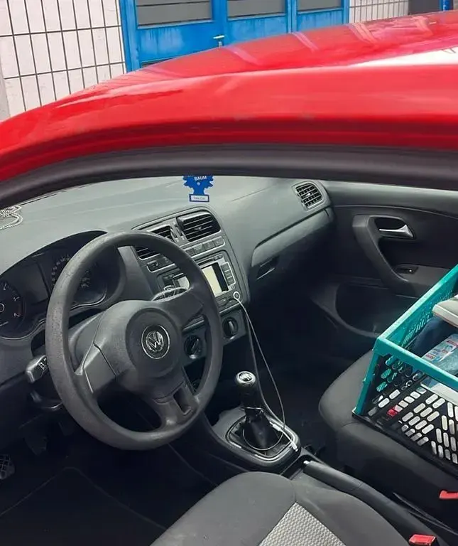 Gebraucht VW Polo Comfortline 90 PS (66 kW) 2012 Rot Kleinwagen