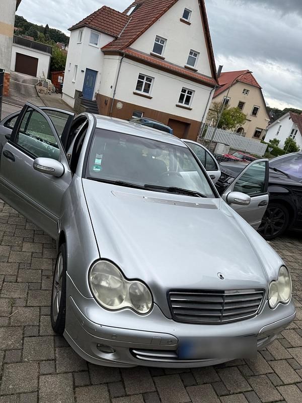 Usata Mercedes C180 143 CV (105 kW) 2004 Argento Berlina