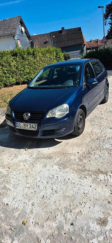 Blau Gebraucht 2006 VW Polo Kleinwagen | 550 € (Superpreis) - Bild 1/4