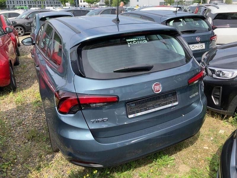 Gebraucht Fiat Tipo 131 PS (96 kW) 2023 Blau Limousine