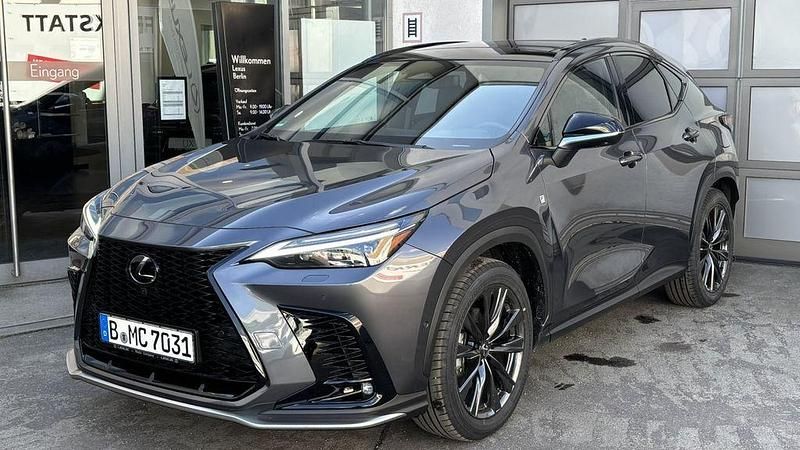 Gebraucht Lexus NX350h E-FOUR 243 PS (178 kW) 2025 Grau SUV