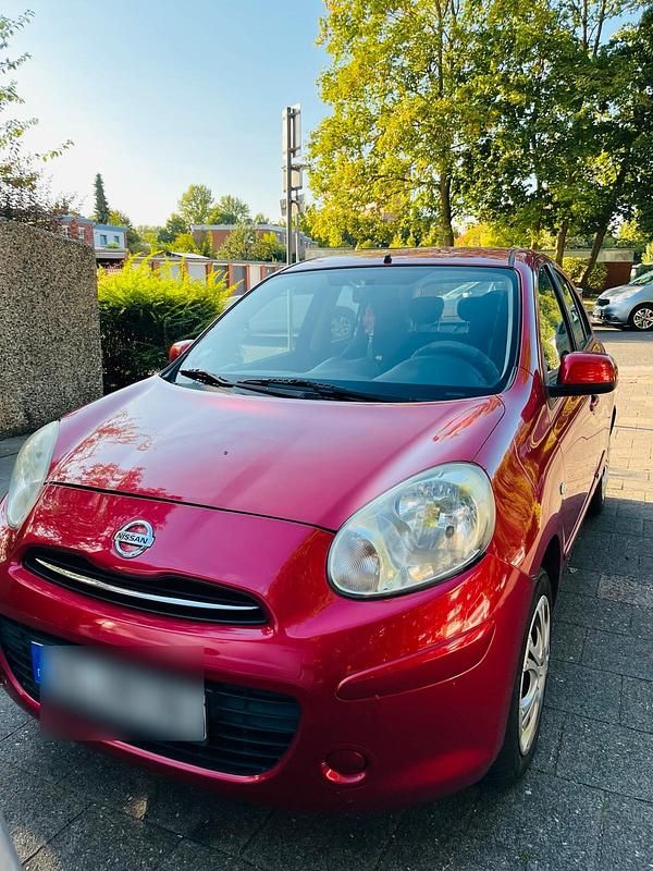 Rot Gebraucht 2012 Nissan Micra Kleinwagen | 2.399 € (Guter Preis) - Bild 1/4