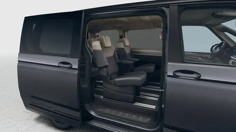 Neu VW Multivan Edition 150 PS (110 kW) 2025 Indiumgrau metallic Van / Kleinbus