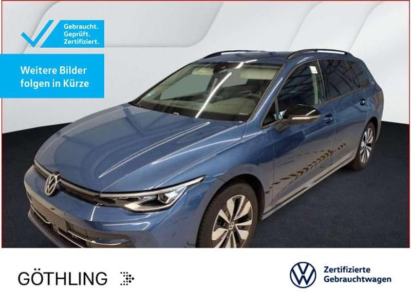 Anemonenblau metallic Gebraucht 2025 VW Golf VIII Goal Kombi | 28.980 € (Guter Preis) - Bild 1/3