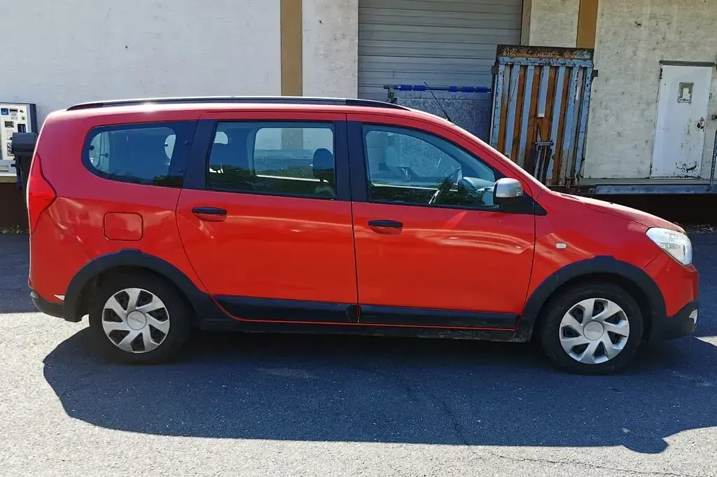Gebraucht Dacia Lodgy Stepway 116 PS (85 kW) 2019 Weiß Van / Kleinbus
