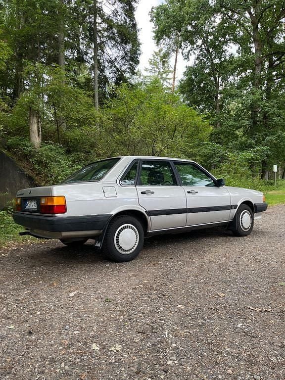 Silber Gebraucht 1986 Audi 80 Limousine | 5.000 € - Bild 1/4