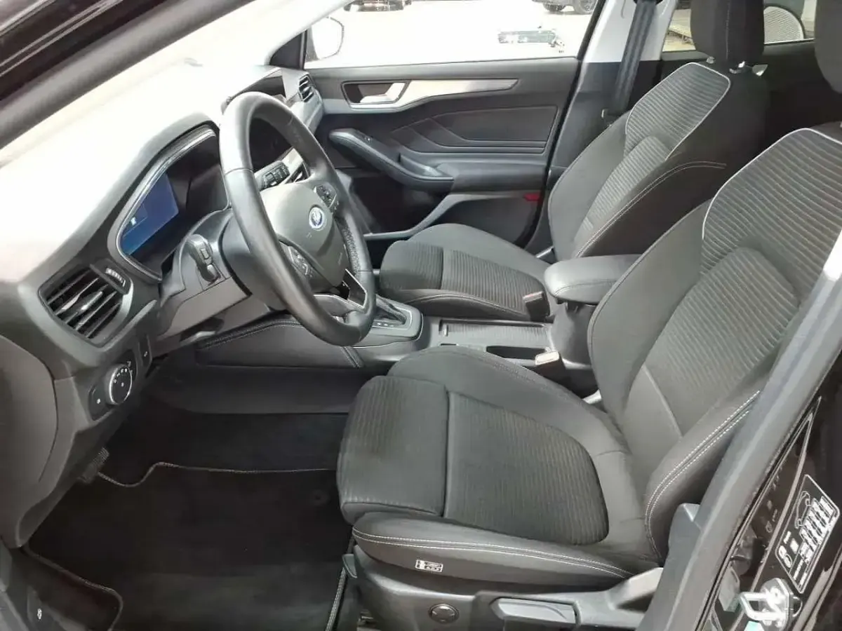 Gebraucht Ford Focus Titanium X 155 PS (114 kW) 2022 Schwarz Kombi