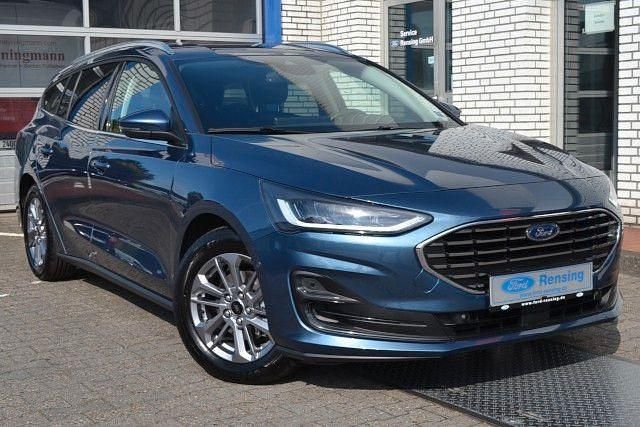 Blau Gebraucht 2024 Ford Focus Titanium X Limousine | 24.885 € (Guter Preis) - Bild 1/4