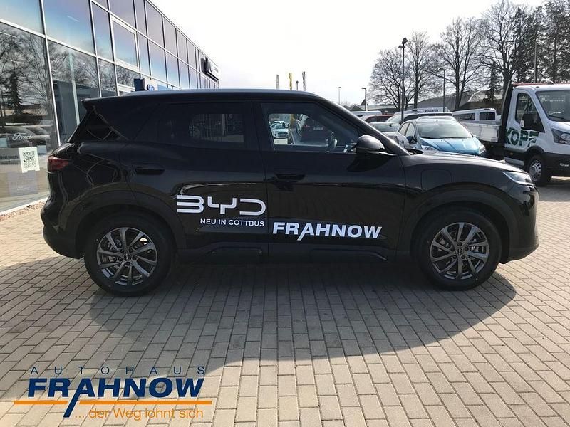 Neu BYD Atto 2 Boost 212 PS (155 kW) 2026 Schwarz SUV