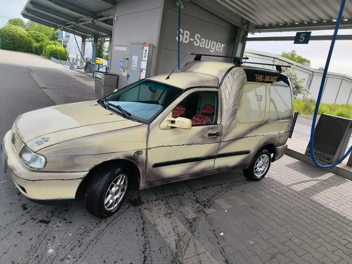 Gebraucht VW Caddy 90 PS (66 kW) 2003 Andere farben Van / Kleinbus