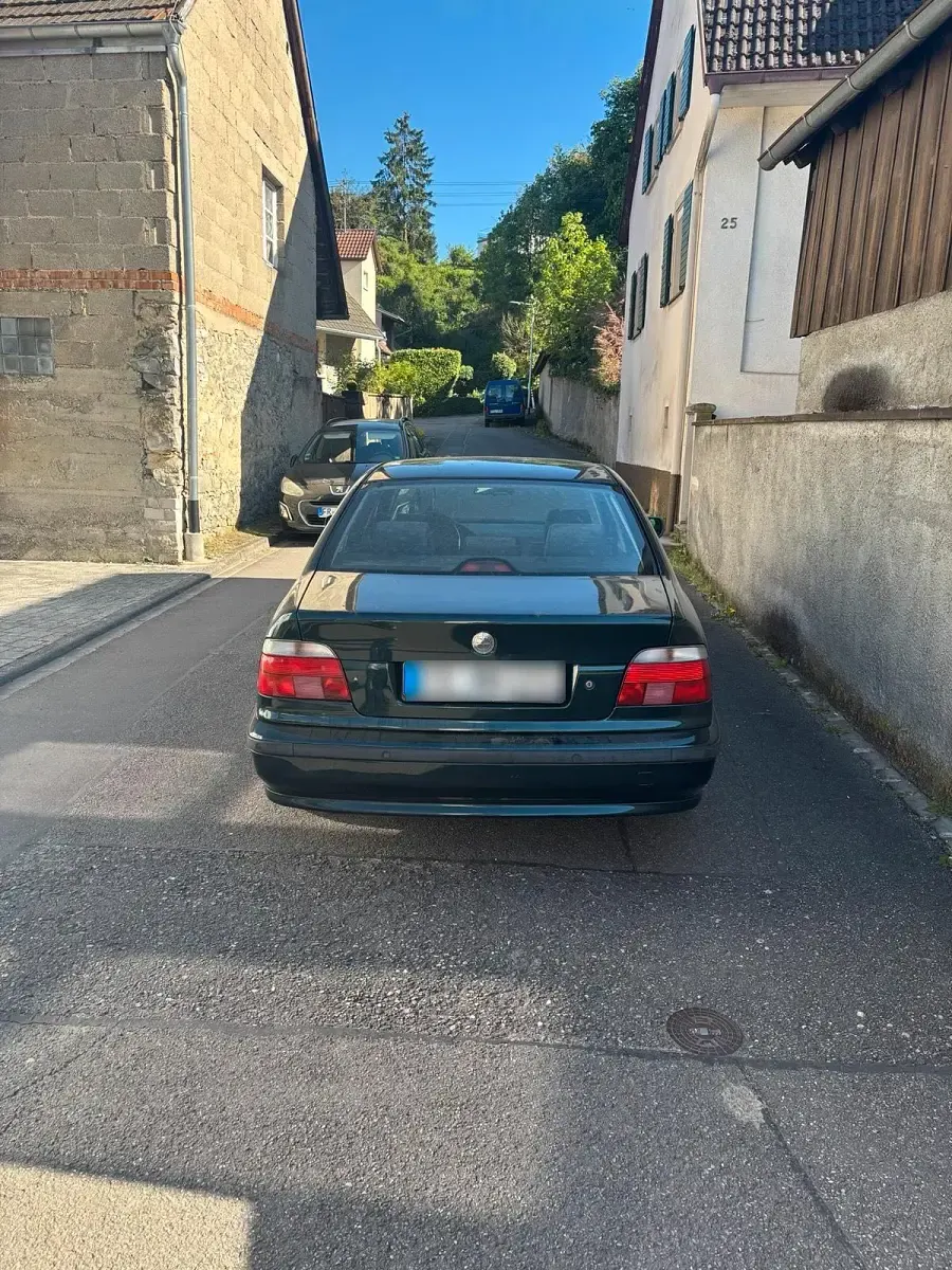 Używany BMW 320 170 KM (125 kW) 1997 Zielony Sedan/Limuzyna