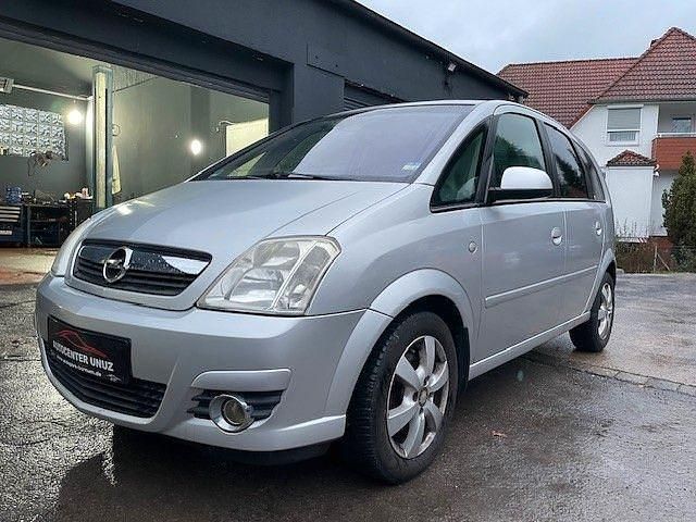 Grau Gebraucht 2007 Opel Meriva Cosmo Van / Kleinbus | 4.999 € (Etwas zu teuer) - Bild 1/4