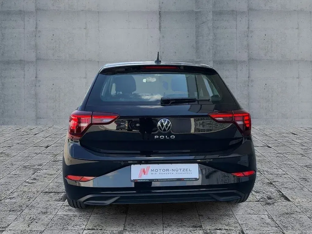 Gebraucht VW Polo Life 80 PS (58 kW) 2026 Schwarz Kleinwagen