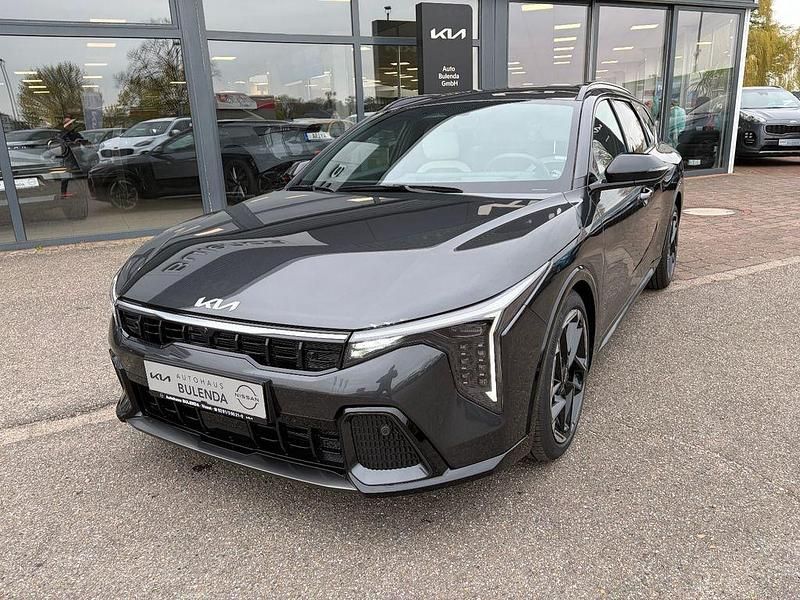 Neu Kia K4 GT-Line 179 PS (131 kW) 2026 Grau Kombi