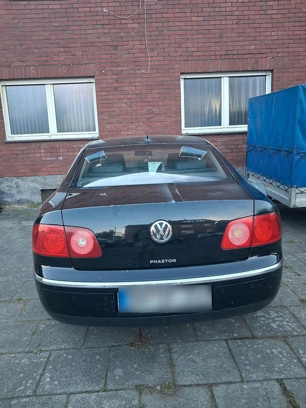 Usata VW Phaeton 245 CV (180 kW) 2008 Nero Berlina