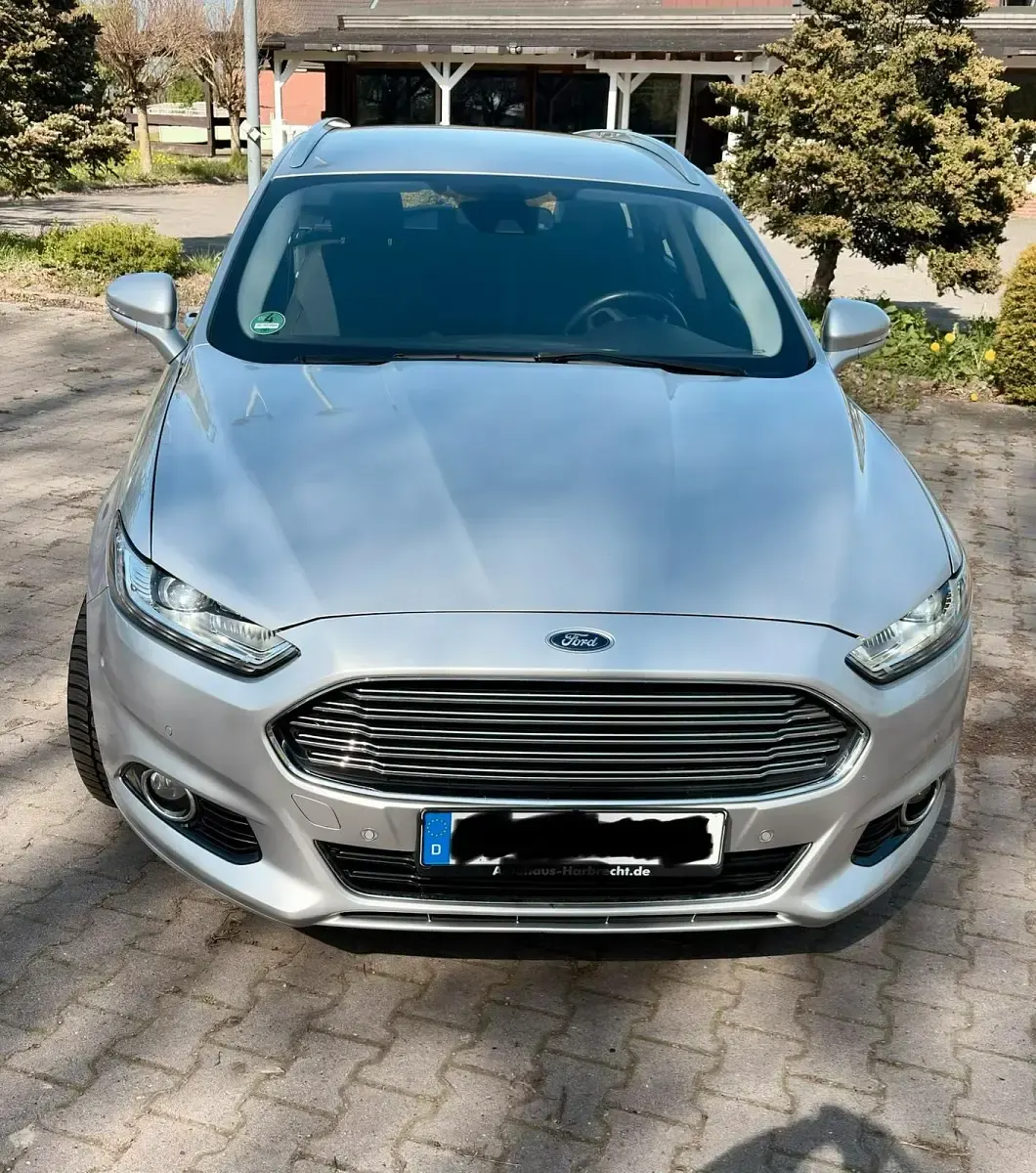 Second-hand Ford Mondeo Titanium 150 CP (110 kW) 2016 Gri Break