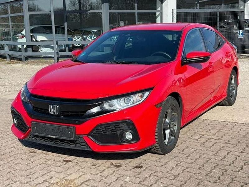 Gebraucht Honda Civic Elegance 129 PS (94 kW) 2017 Rot Limousine