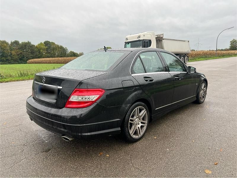 Gebraucht Mercedes C350 AMG 231 PS (169 kW) 2010 Schwarz Limousine