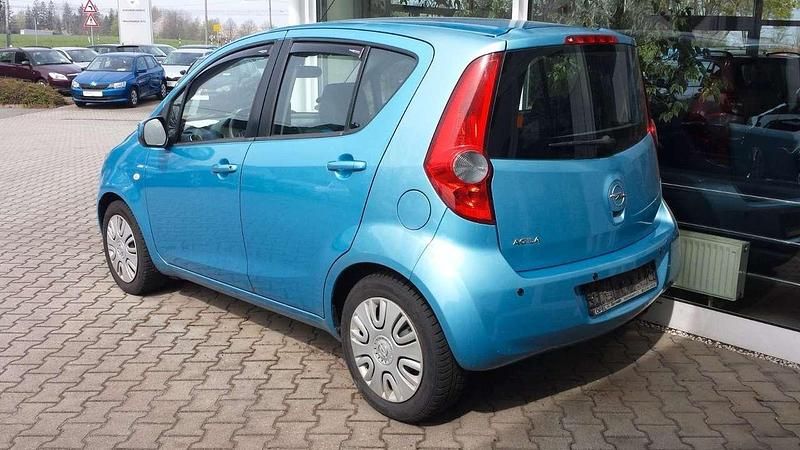 Gebraucht Opel Agila Edition 86 PS (63 kW) 2009 Blau Kleinwagen