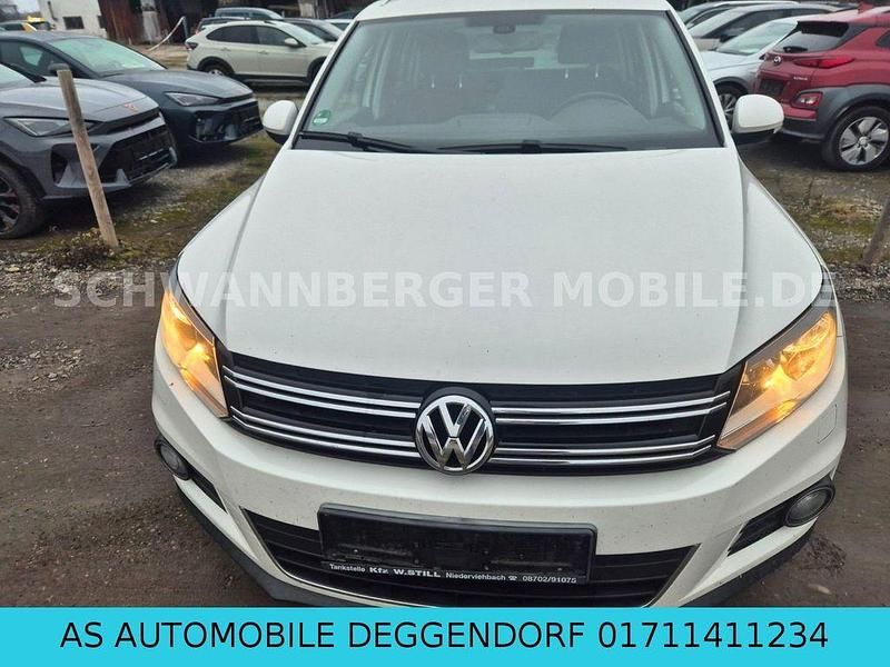 Weiß Gebraucht 2012 VW Tiguan Sportline SUV | 8.495 € (Fairer Preis) - Bild 1/4