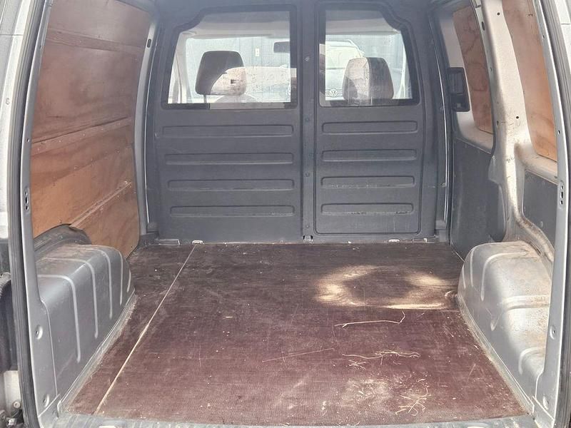 Gebraucht VW Caddy 75 PS (55 kW) 2012 Silber Van / Kleinbus