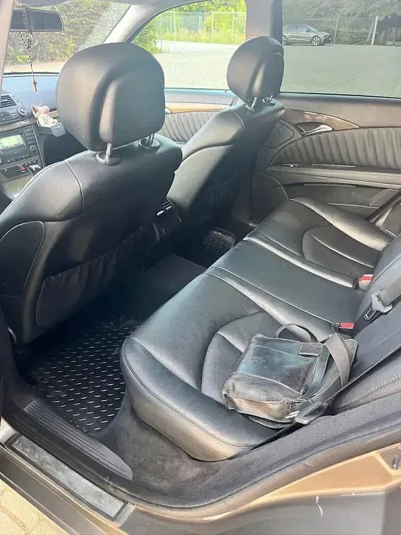 Gebraucht Mercedes 220 170 PS (125 kW) 2007 Grau Limousine