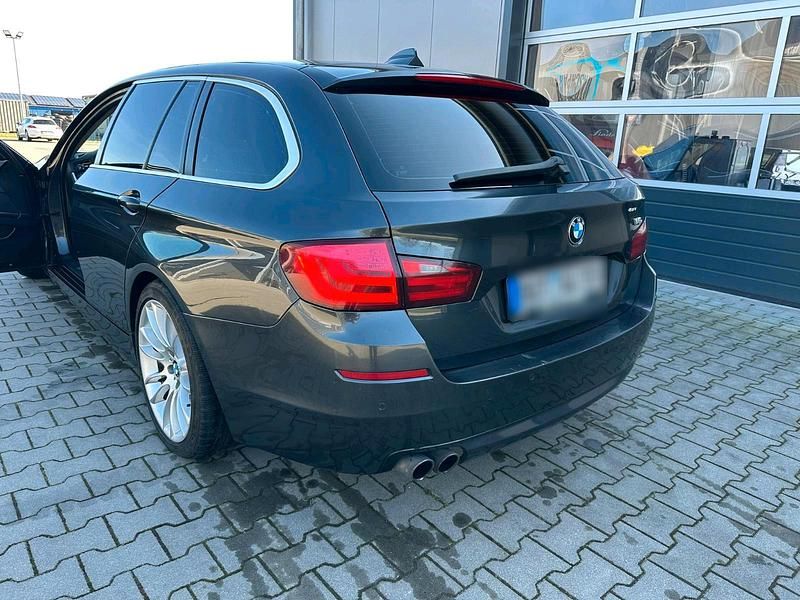 Gebraucht BMW 520 184 PS (135 kW) 2010 Kombi