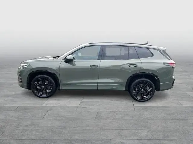 Gebraucht VW Tayron R-line 193 PS (141 kW) 2026 Grün SUV