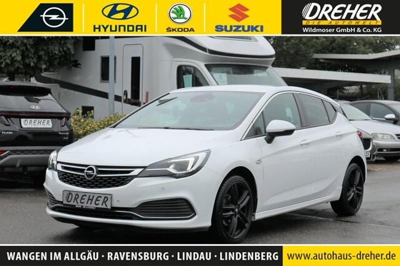 Weiß Gebraucht 2017 Opel Astra Dynamic Limousine | 12.890 € (Fairer Preis) - Bild 1/1