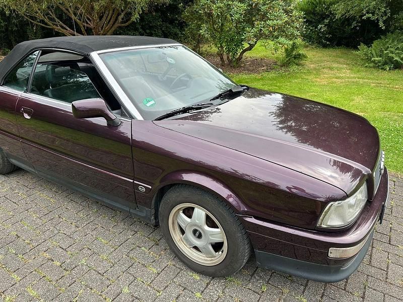 Gebraucht Audi Cabriolet 116 PS (85 kW) 1996 Violett Cabrio