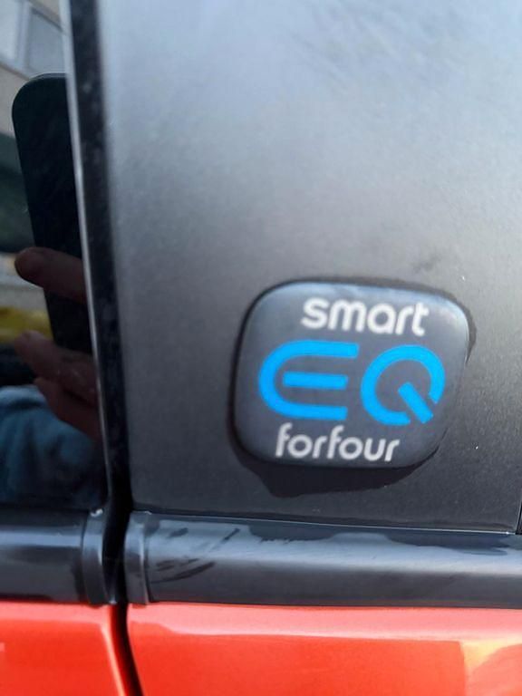 Używany Smart ForFour Electric Drive 60 kW (82 KM) 2021 Pomarańczowy Sedan/Limuzyna