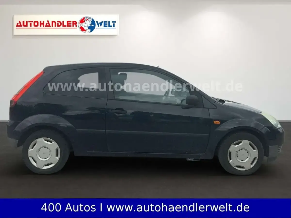 Gebraucht Ford Fiesta 60 PS (44 kW) 2004 Blau Kleinwagen