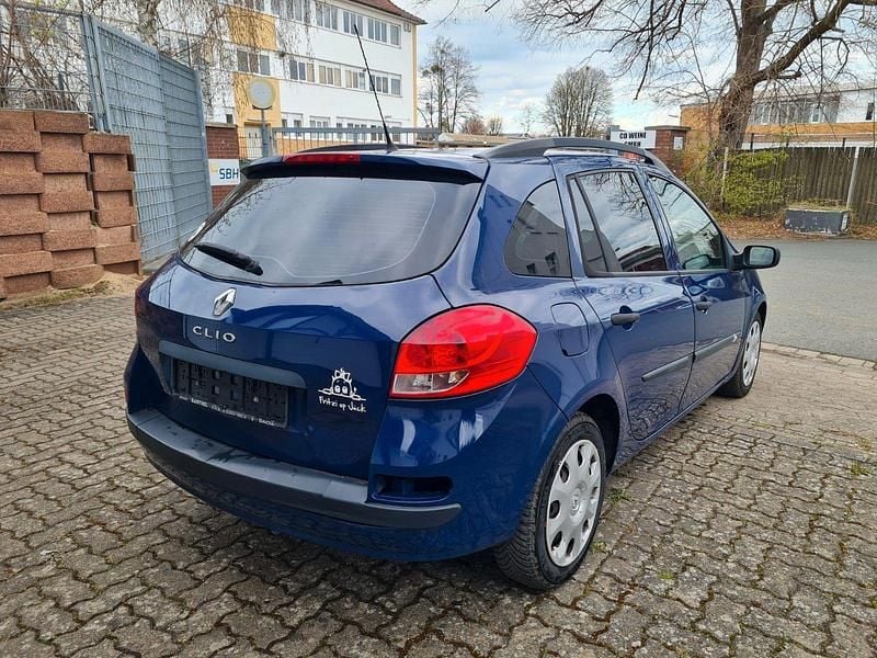 Gebraucht Renault Clio GrandTour Dynamique 75 PS (55 kW) 2009 Blau Kombi