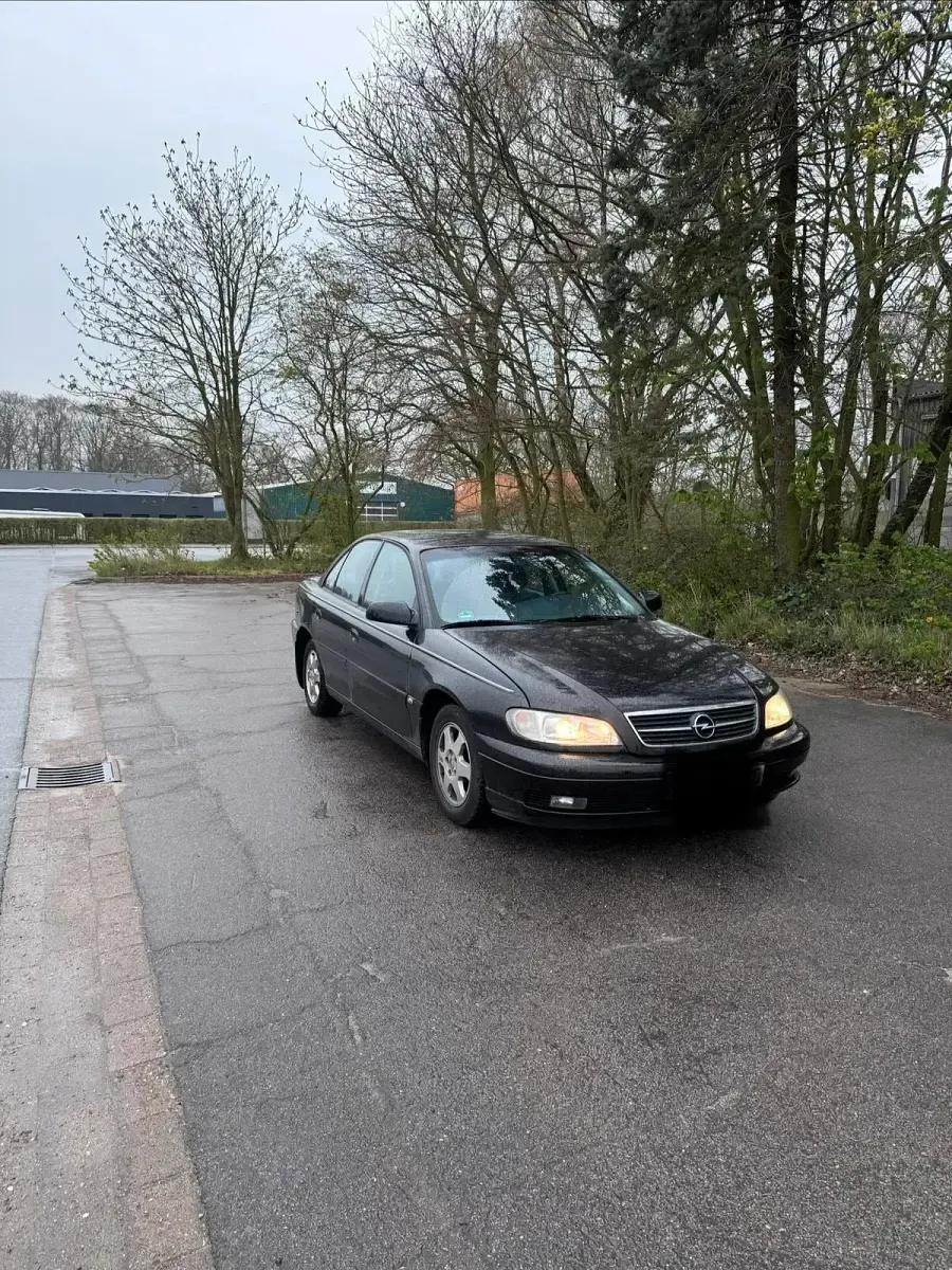 Gebraucht Opel Omega 144 PS (105 kW) 2003 Schwarz Limousine