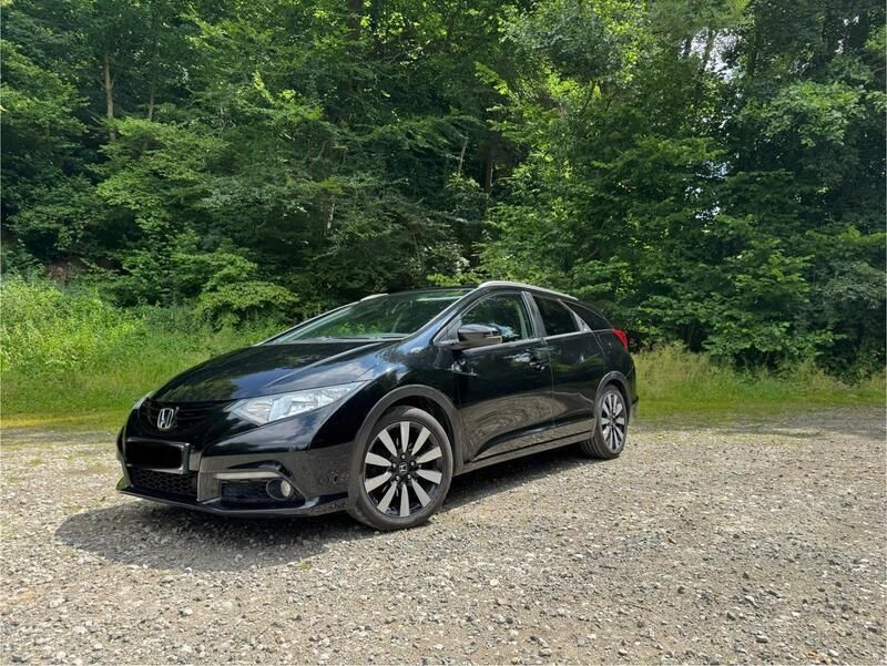 Schwarz Gebraucht 2014 Honda Civic Lifestyle Kombi | 6.000 € (Fairer Preis) - Bild 1/4
