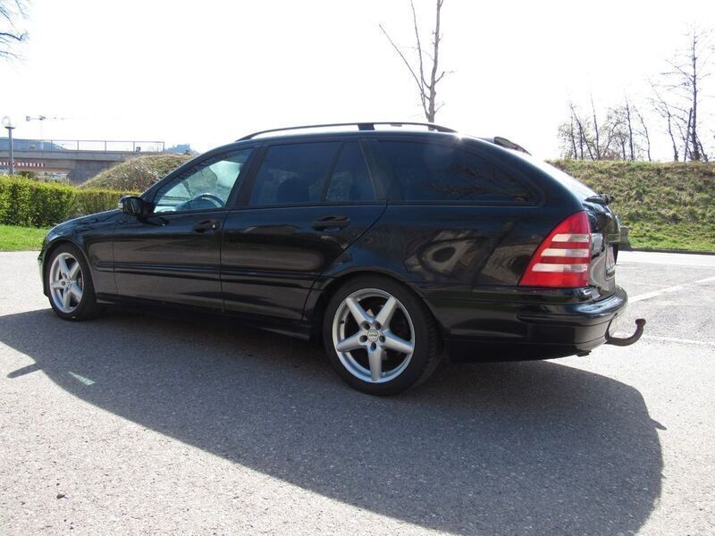 Gebraucht Mercedes C200 122 PS (89 kW) 2007 Schwarz Kombi