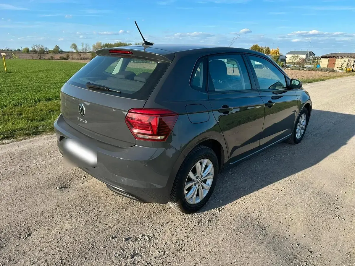 Gebraucht VW Polo 80 PS (58 kW) 2021 Andere farben Kleinwagen
