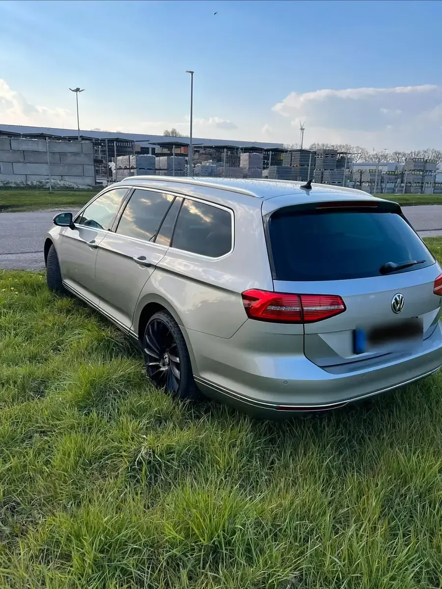 Gebraucht VW Passat 190 PS (139 kW) 2015 Grau Kombi