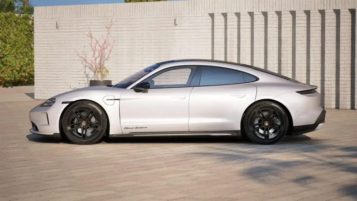 Neu Porsche Taycan 4S Black Edition 439 kW (598 PS) 2026 Eisgraumetallic Limousine