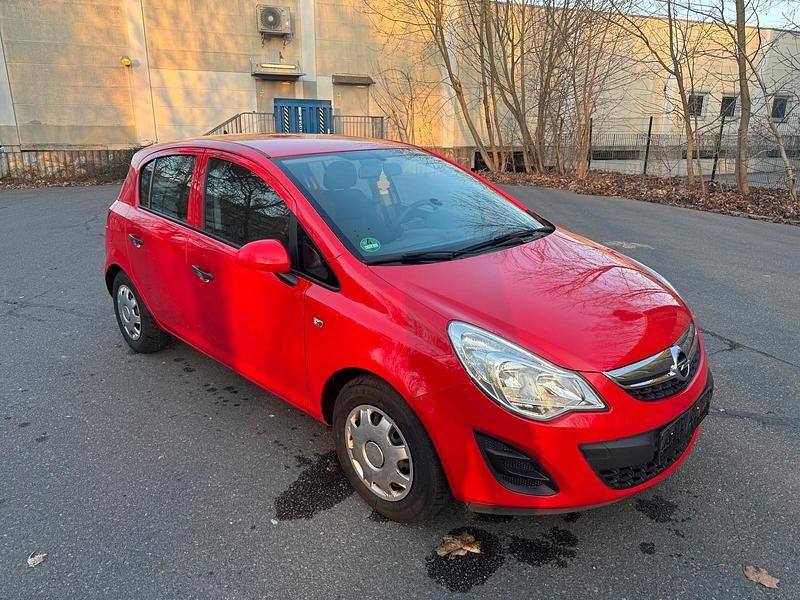 Second-hand Opel Corsa Selection 70 CP (51 kW) 2012 Roșu Hatchback