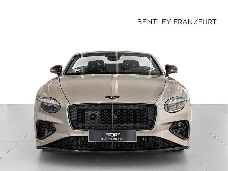 Ny Bentley Continental 680 HK (500 kW) 2026 Beige Cabriolet